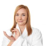 簡単に美肌を手に入れる！家でできるスキンケア